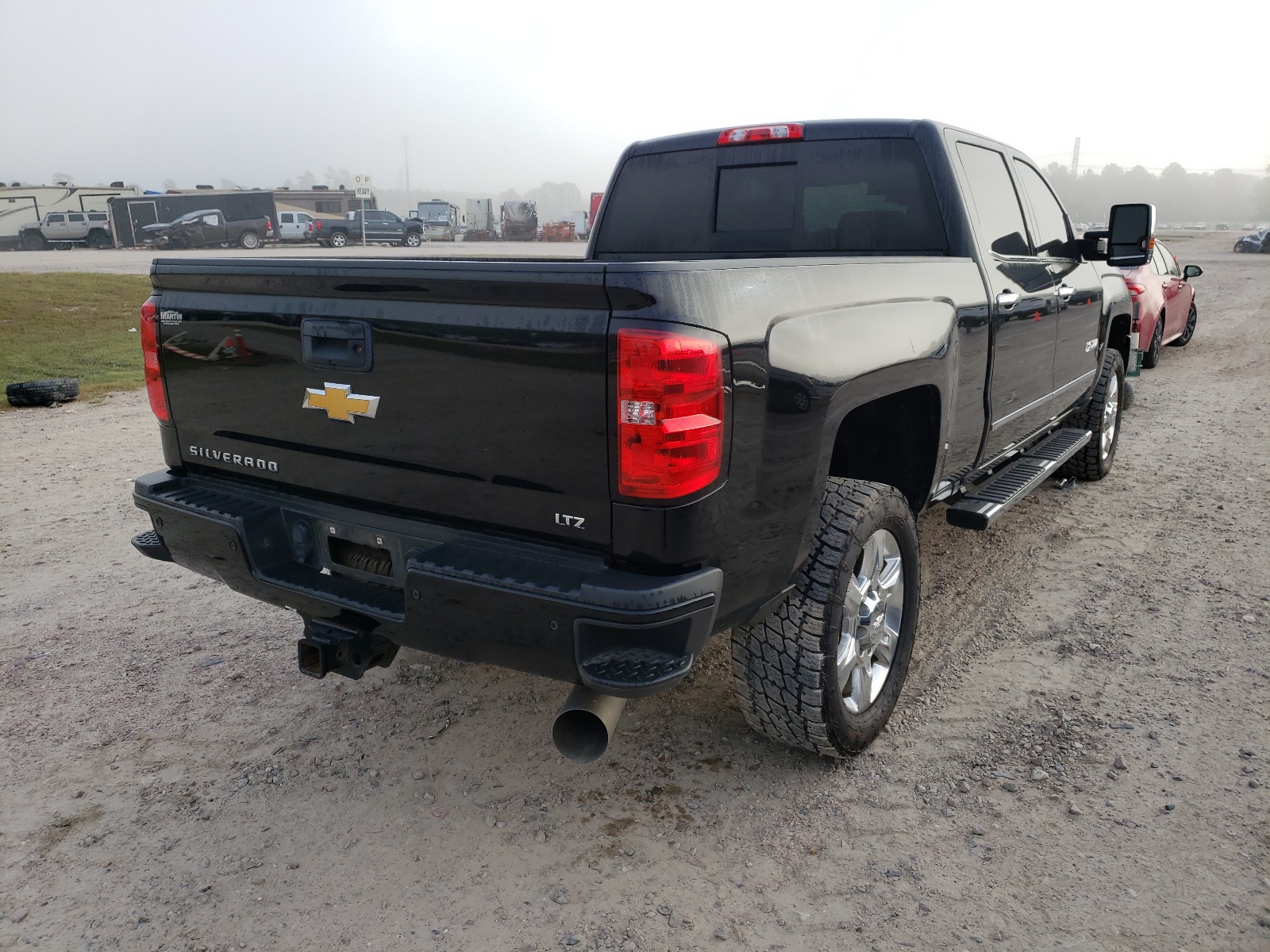 Photo 4 from auction – 2019 CHEVROLET SILVERADO with VIN 1GC1KTEY1KF185402