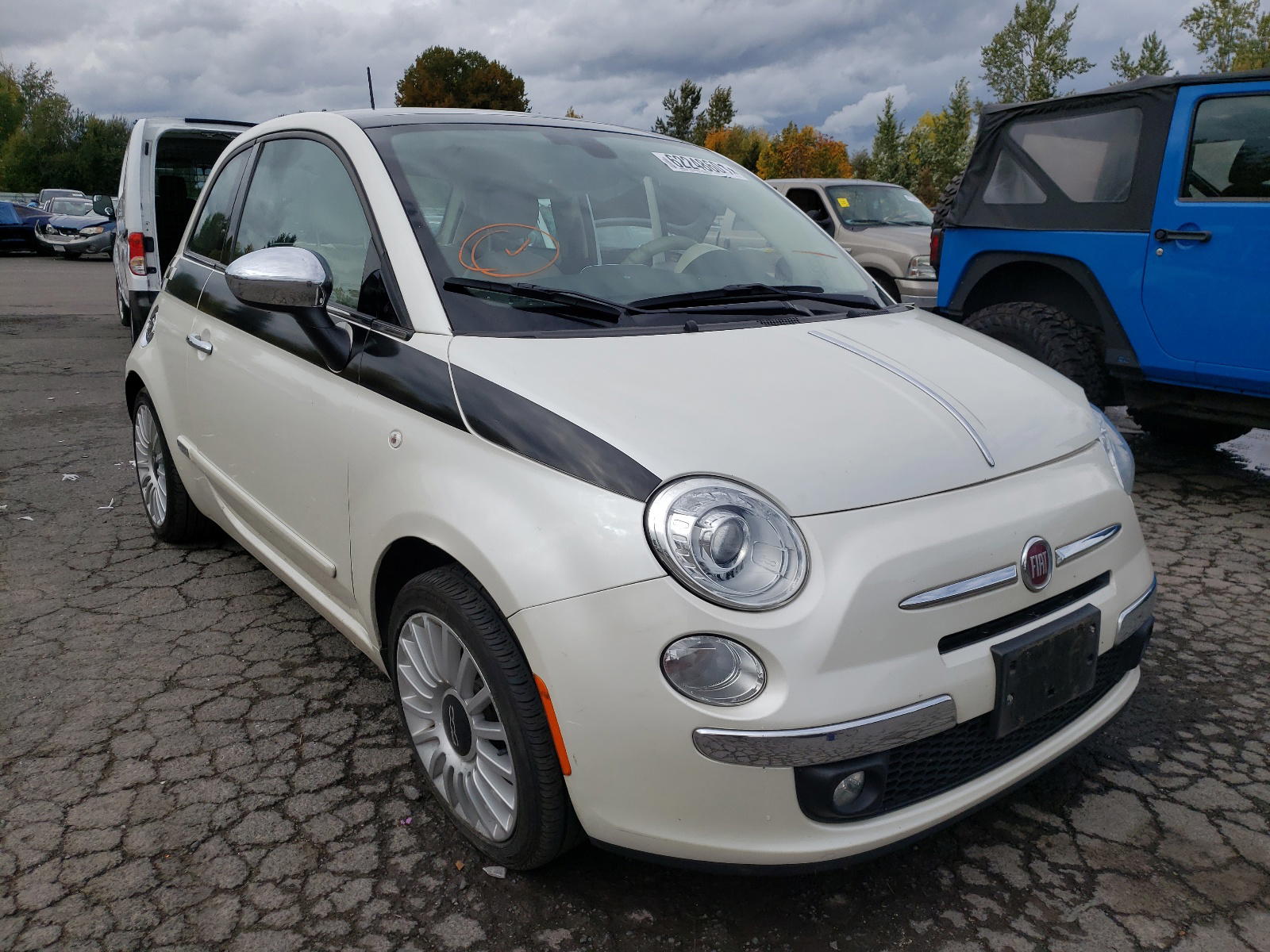 FIAT 500 LOUNGE 2017 with VIN 3C3CFFCR5HT704741 - Photo from auction