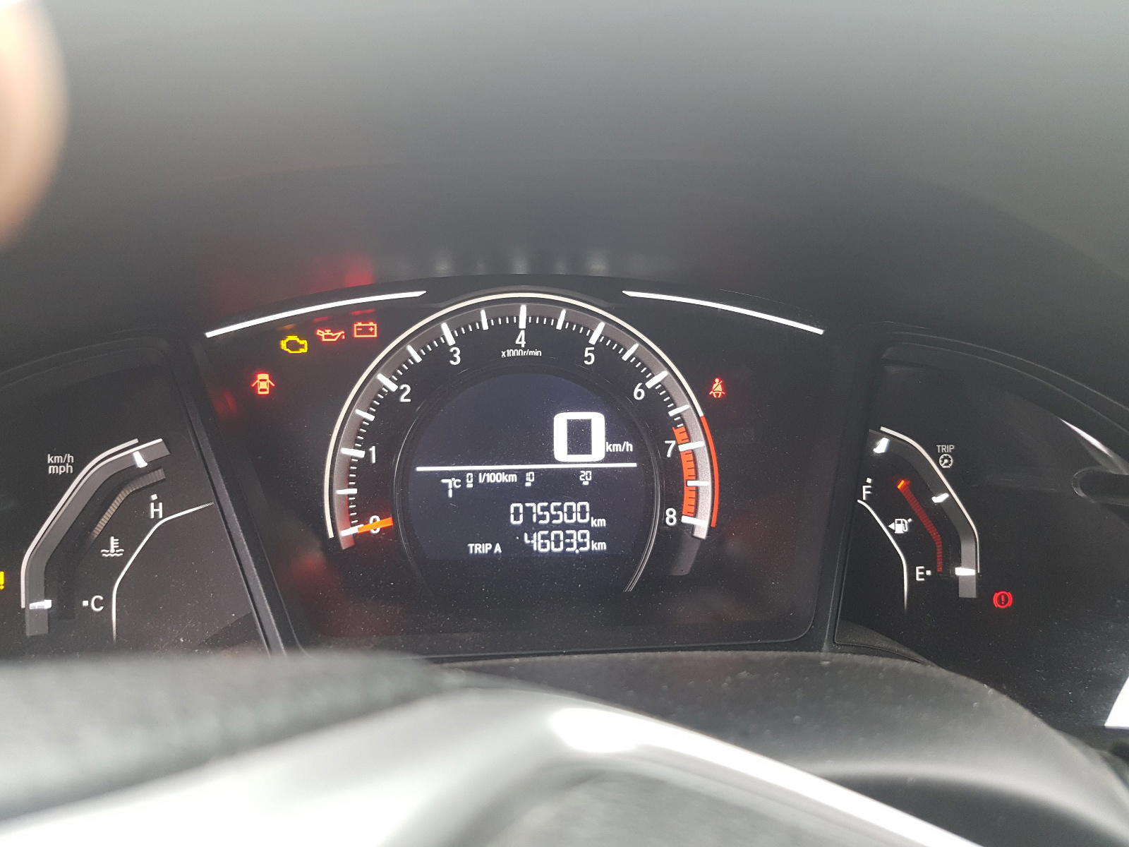 Photo 8 from auction – 2017 HONDA CIVIC DX with VIN 2HGFC2E27HH025266