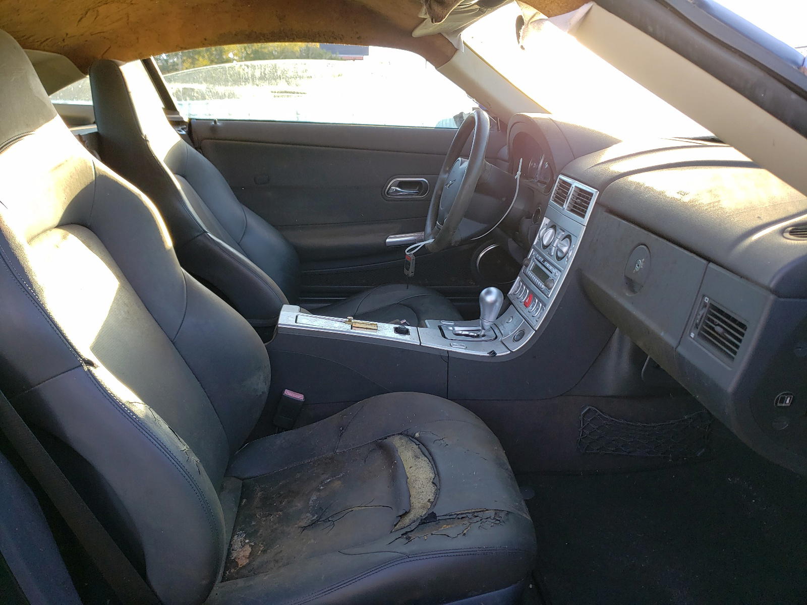 Photo 5 from auction – 2005 CHRYSLER CROSSFIRE with VIN 1C3AN69L05X027014