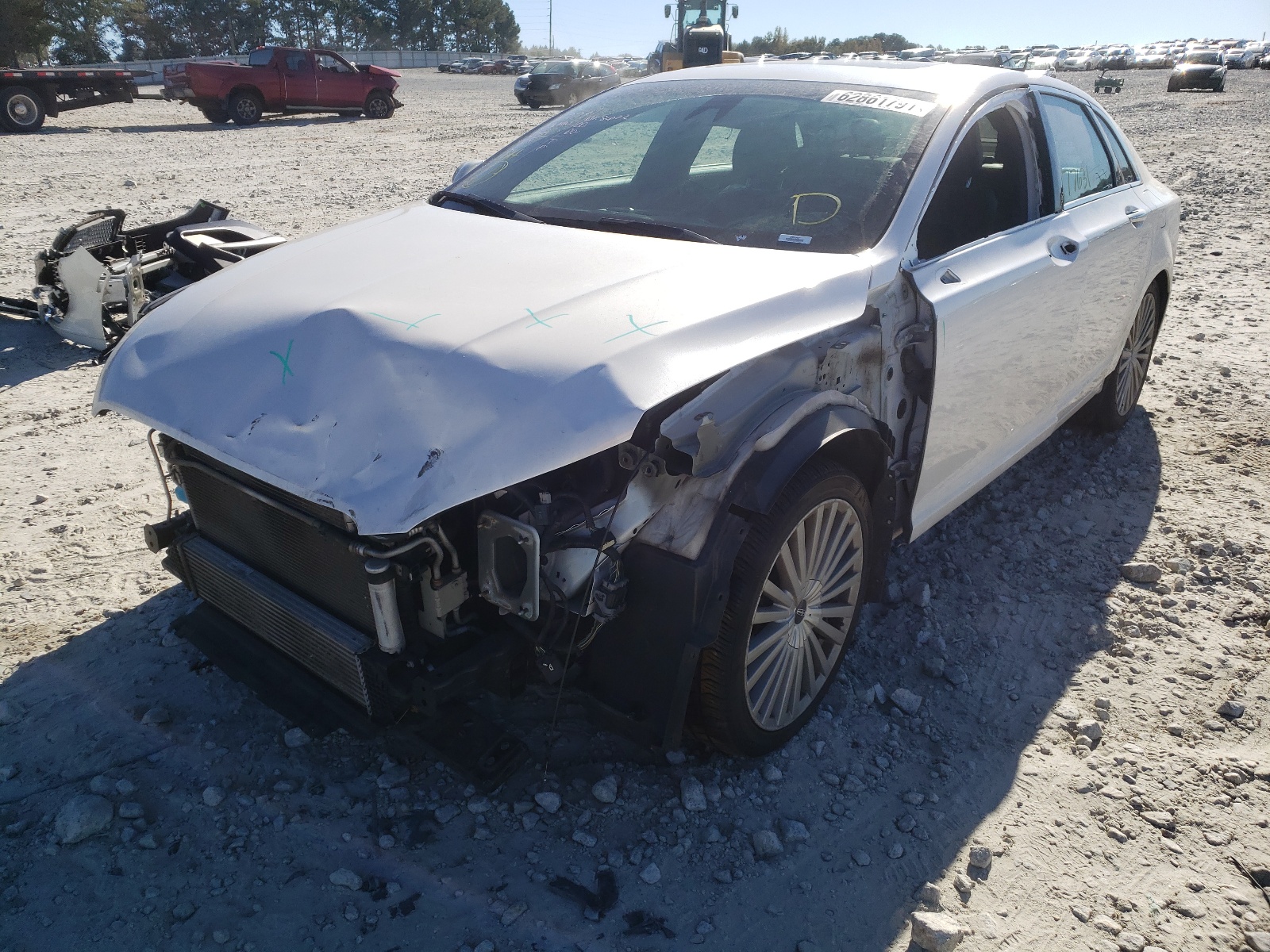 Photo 2 from auction – 2017 LINCOLN MKZ RESERV with VIN 3LN6L5F90HR641774