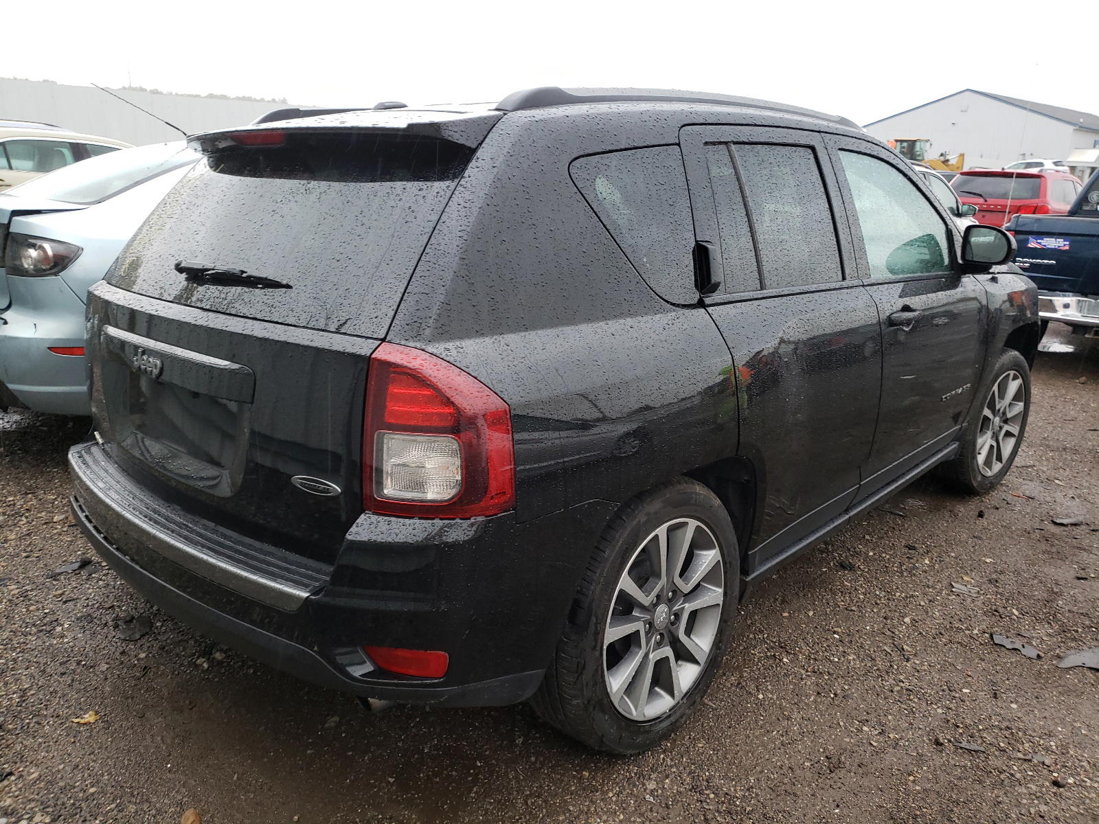 Photo 4 from auction – 2017 JEEP COMPASS SP with VIN 1C4NJCBA1HD170916