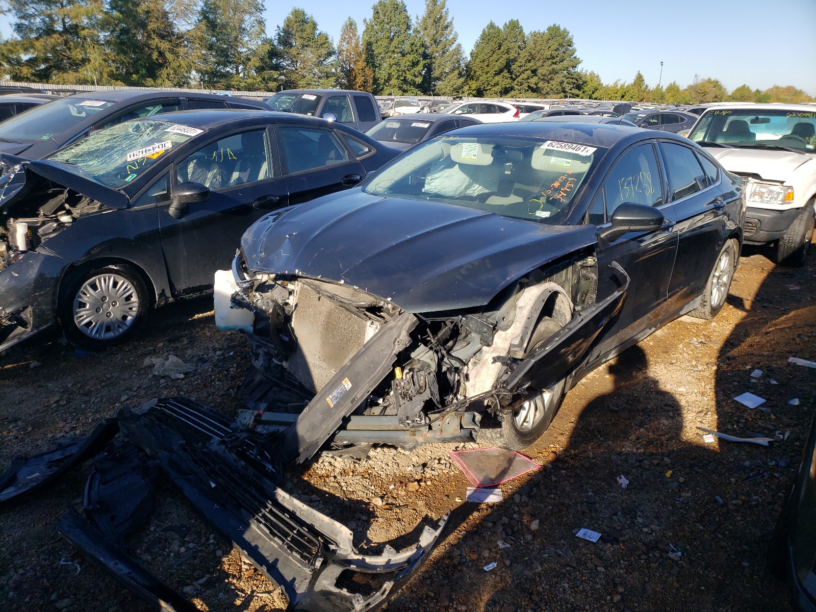 Photo 2 from auction – 2015 FORD FUSION S with VIN 1FA6P0G78F5113351