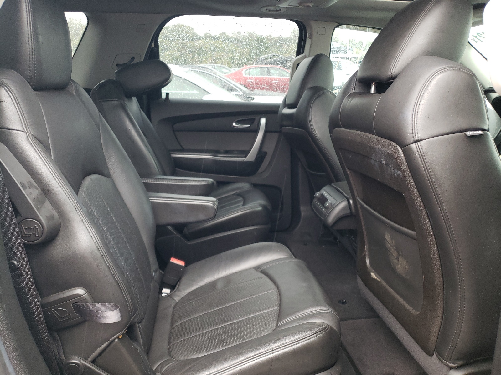 Zdjęcie 6 z aukcji – 2011 GMC ACADIA SLT z VIN 1GKKRSED0BJ125670