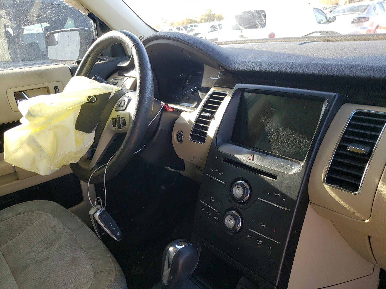 Photo 9 from auction – 2016 FORD FLEX SEL with VIN 2FMHK6C89GBA16137