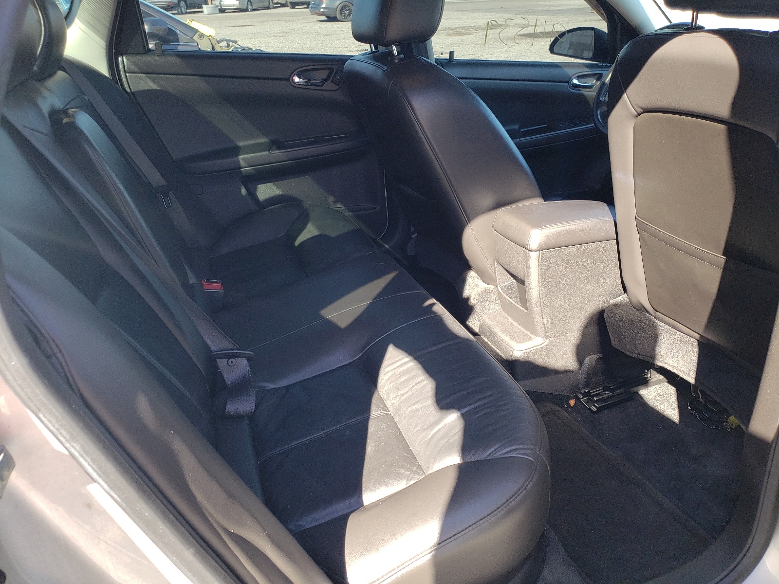 Photo 6 from auction – 2010 CHEVROLET IMPALA LTZ with VIN 2G1WC5EM3A1158406
