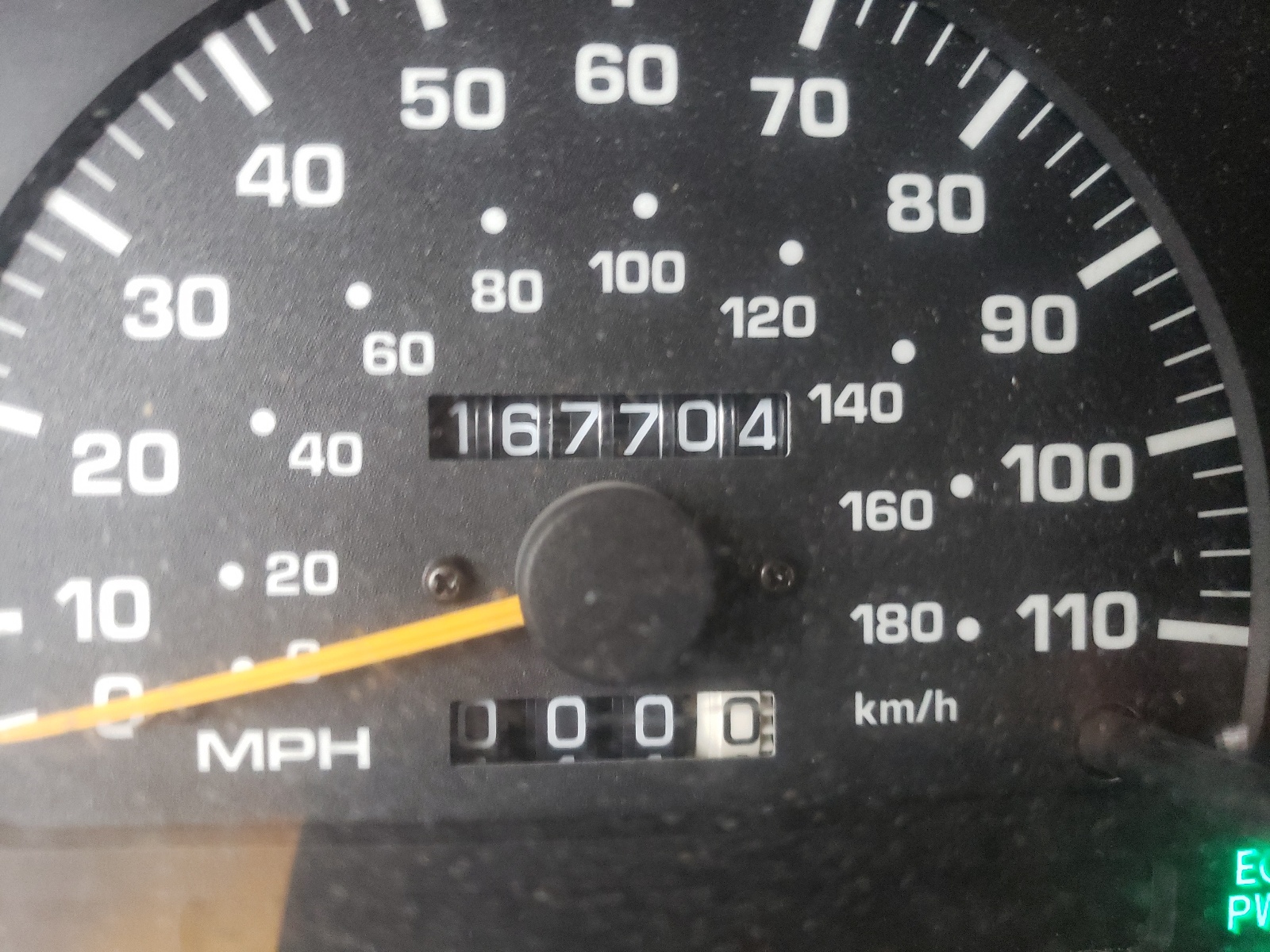 Photo 8 from auction – 1998 TOYOTA 4RUNNER SR with VIN JT3GN86R9W0085759