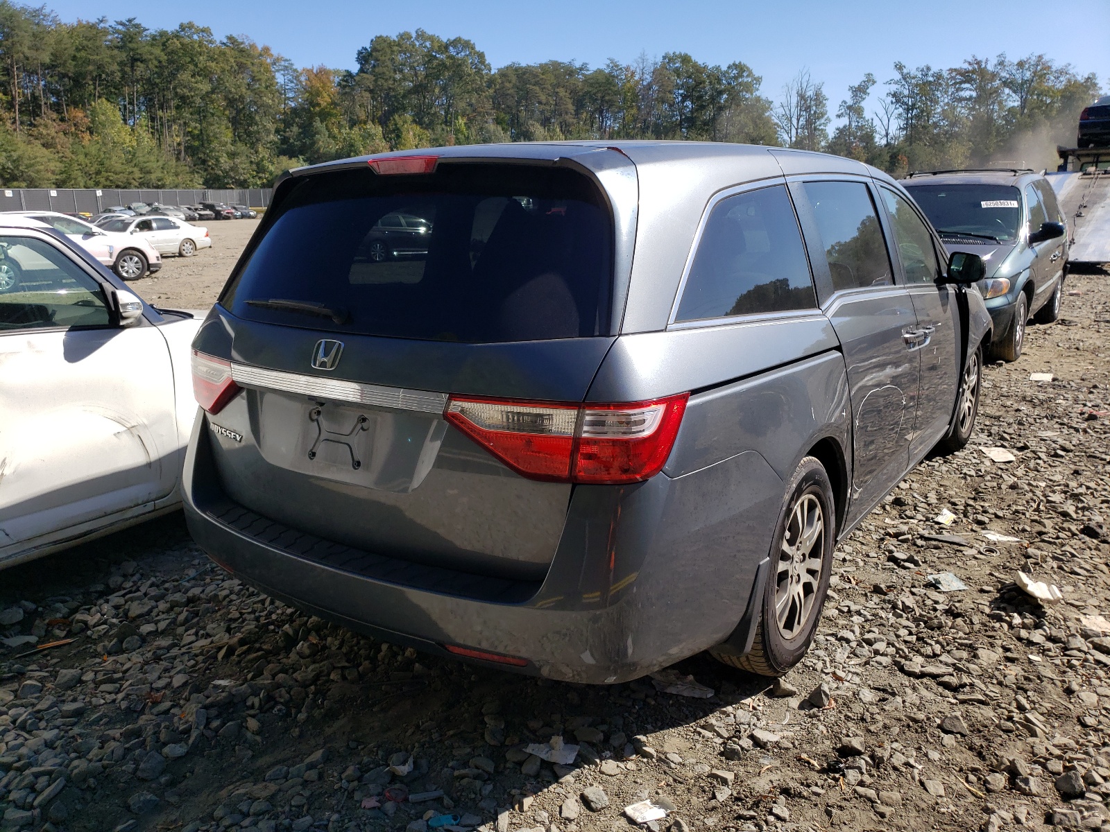 Photo 4 from auction – 2013 HONDA ODYSSEY EX with VIN 5FNRL5H4XDB023487