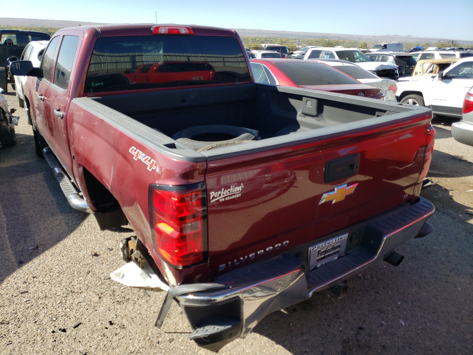 Photo 15 from auction – 2014 CHEVROLET SILVERADO with VIN 3GCUKREC1EG236548