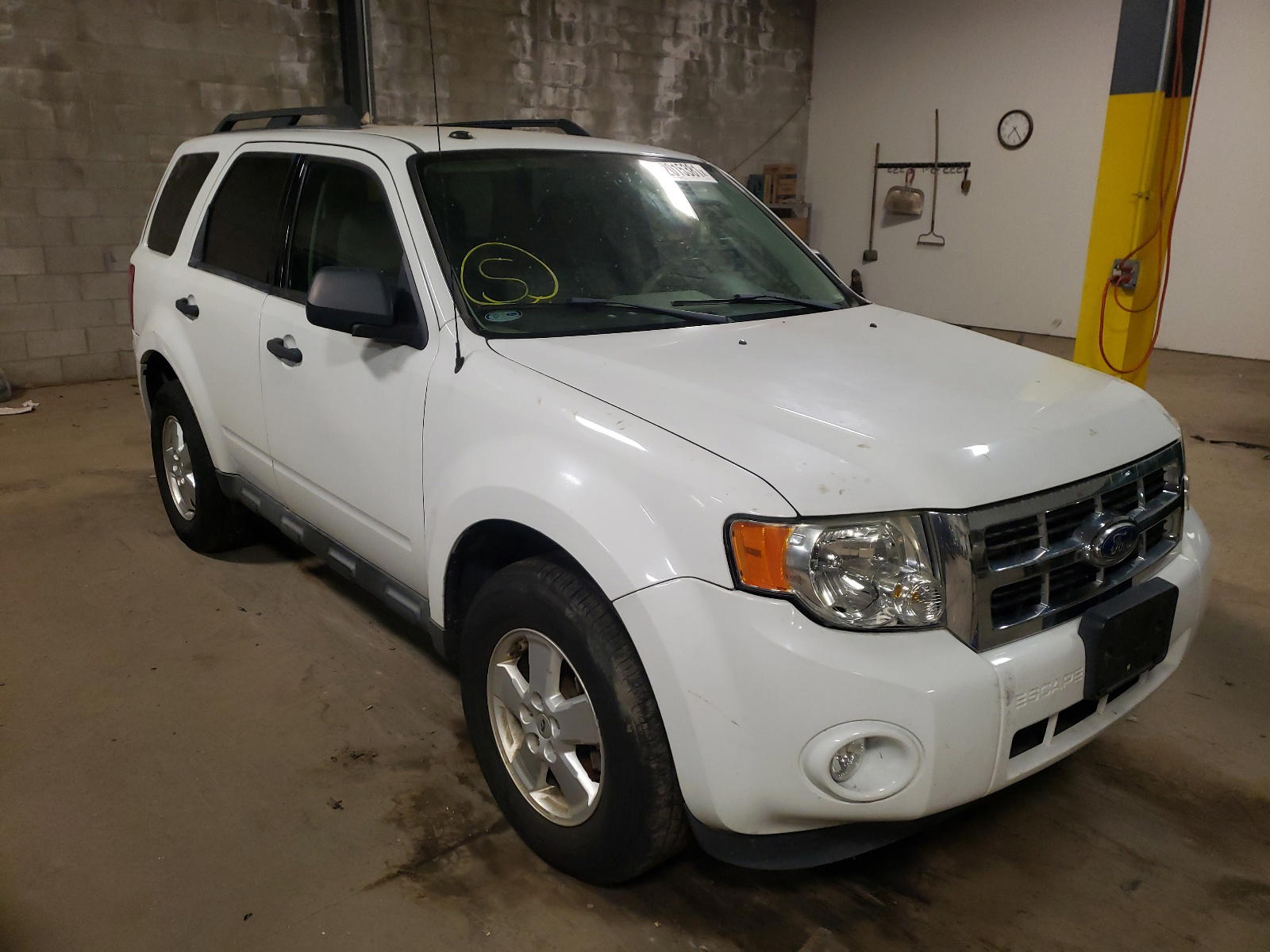 FORD ESCAPE XLT 2012 with VIN 1FMCU0DG2CKA66501 - Photo from auction