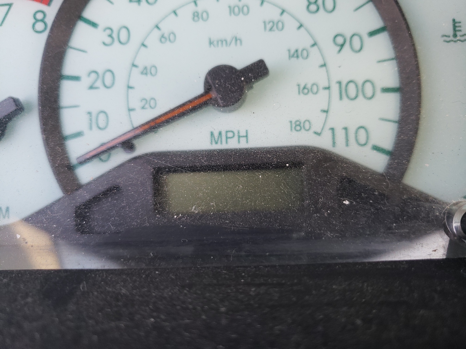 Photo 8 from auction – 2003 TOYOTA COROLLA CE with VIN 1NXBR32E33Z053700