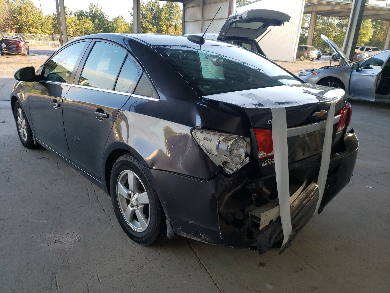 Photo 3 from auction – 2015 CHEVROLET CRUZE LT with VIN 1G1PC5SB7F7209472