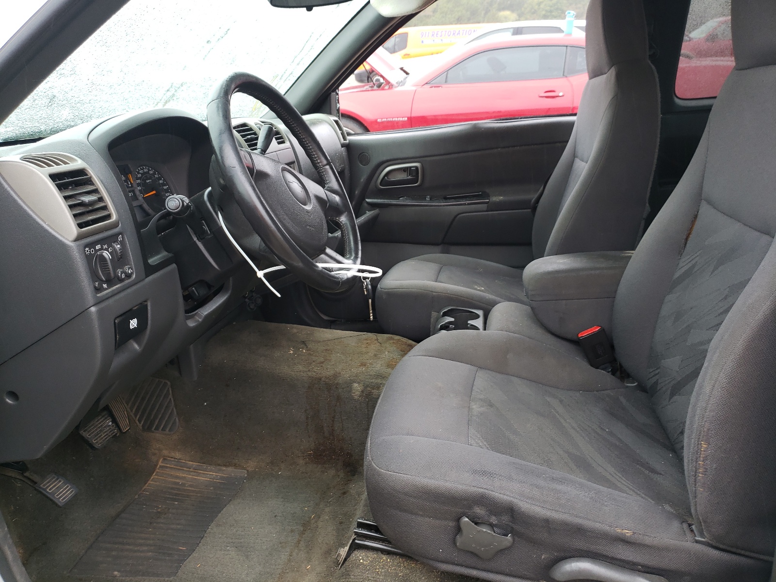 Photo 5 from auction – 2005 CHEVROLET COLORADO with VIN 1GCCS196258147319