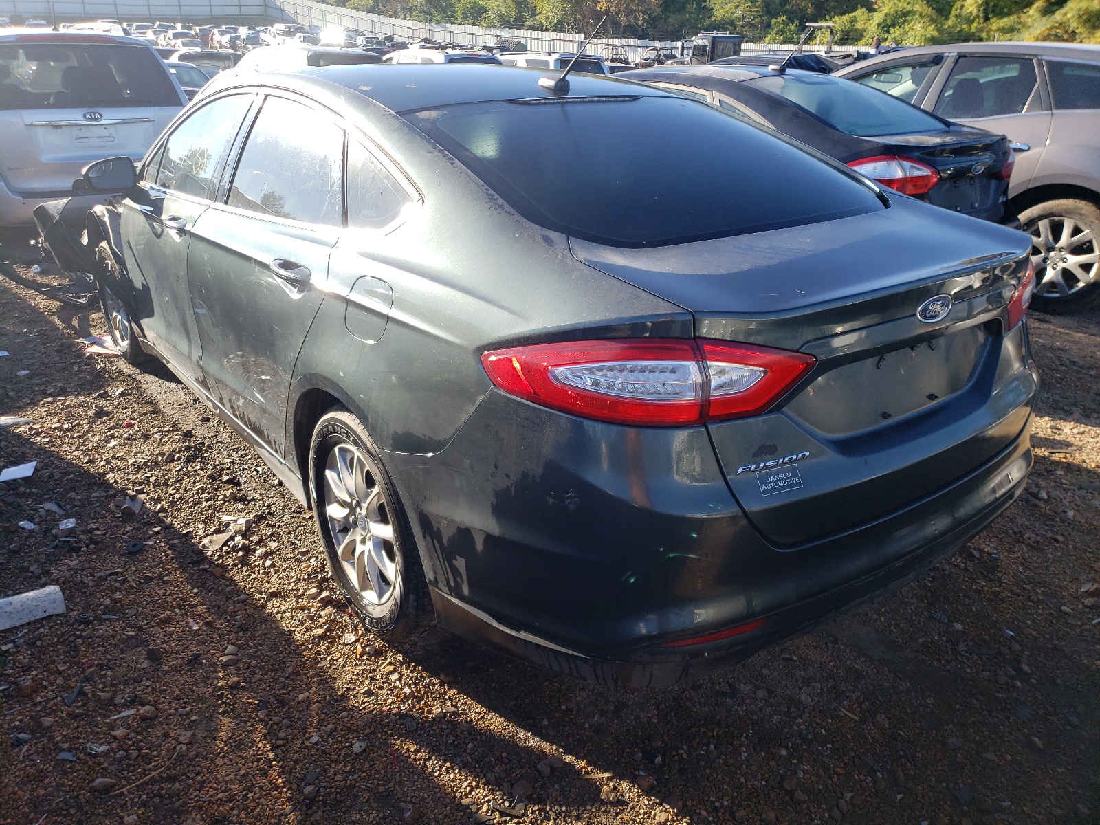 Photo 3 from auction – 2015 FORD FUSION S with VIN 1FA6P0G78F5113351