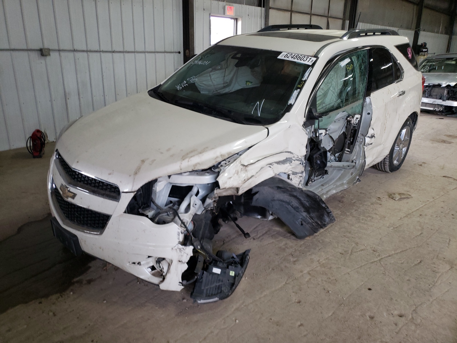 Photo 2 from auction – 2015 CHEVROLET EQUINOX LT with VIN 1GNFLHEK5FZ104134