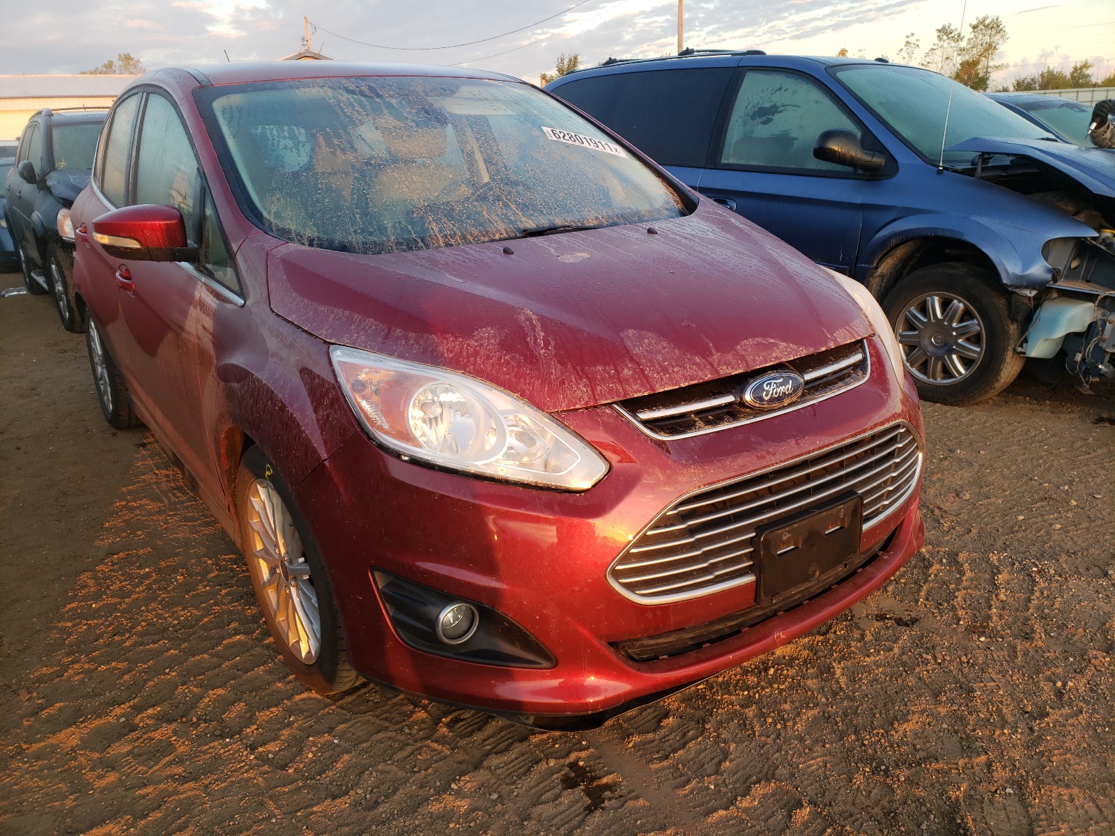 FORD C-MAX SEL 2013 مع رقم تعريف المركبة 1FADP5BU2DL536971 - صورة من المزاد