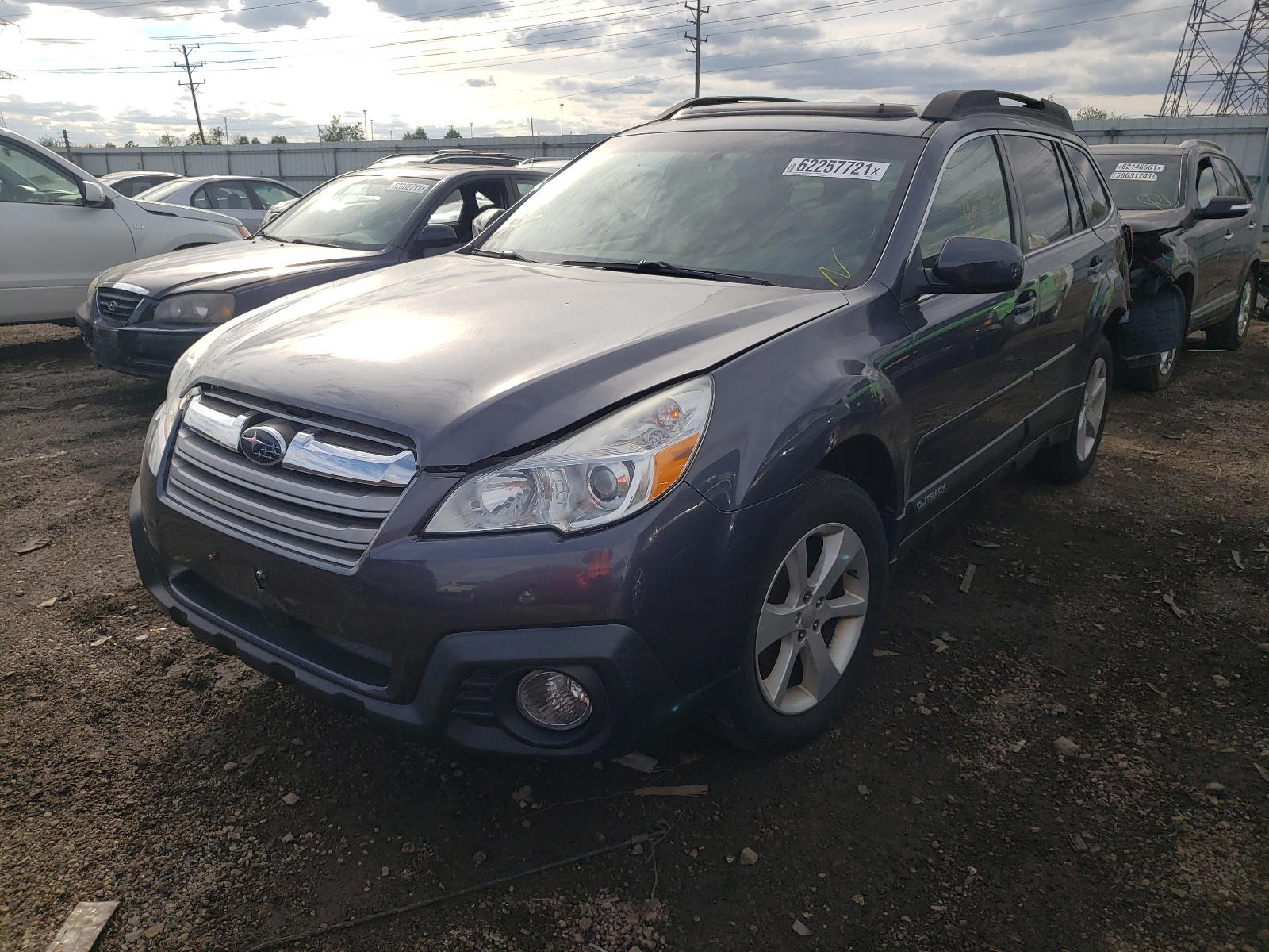 Photo 2 from auction – 2014 SUBARU OUTBACK 2. with VIN 4S4BRBDC5E3200081