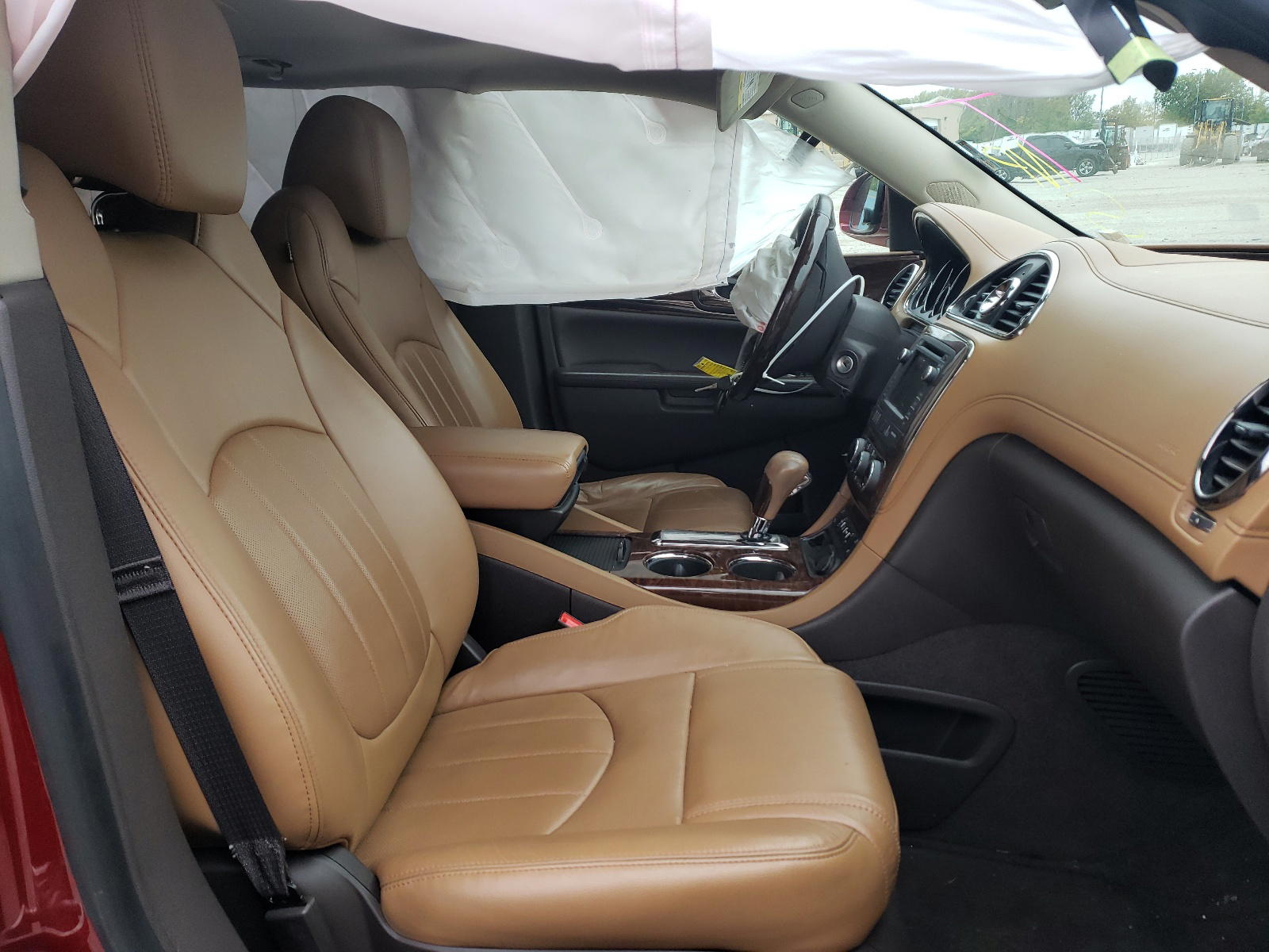 Photo 5 from auction – 2015 BUICK ENCLAVE with VIN 5GAKVCKDXFJ158958