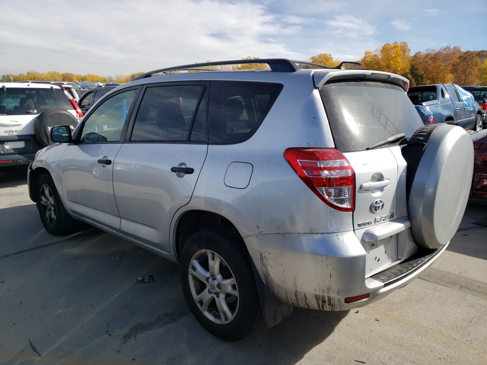 Photo 3 from auction – 2009 TOYOTA RAV4 with VIN JTMBK33V29D006688