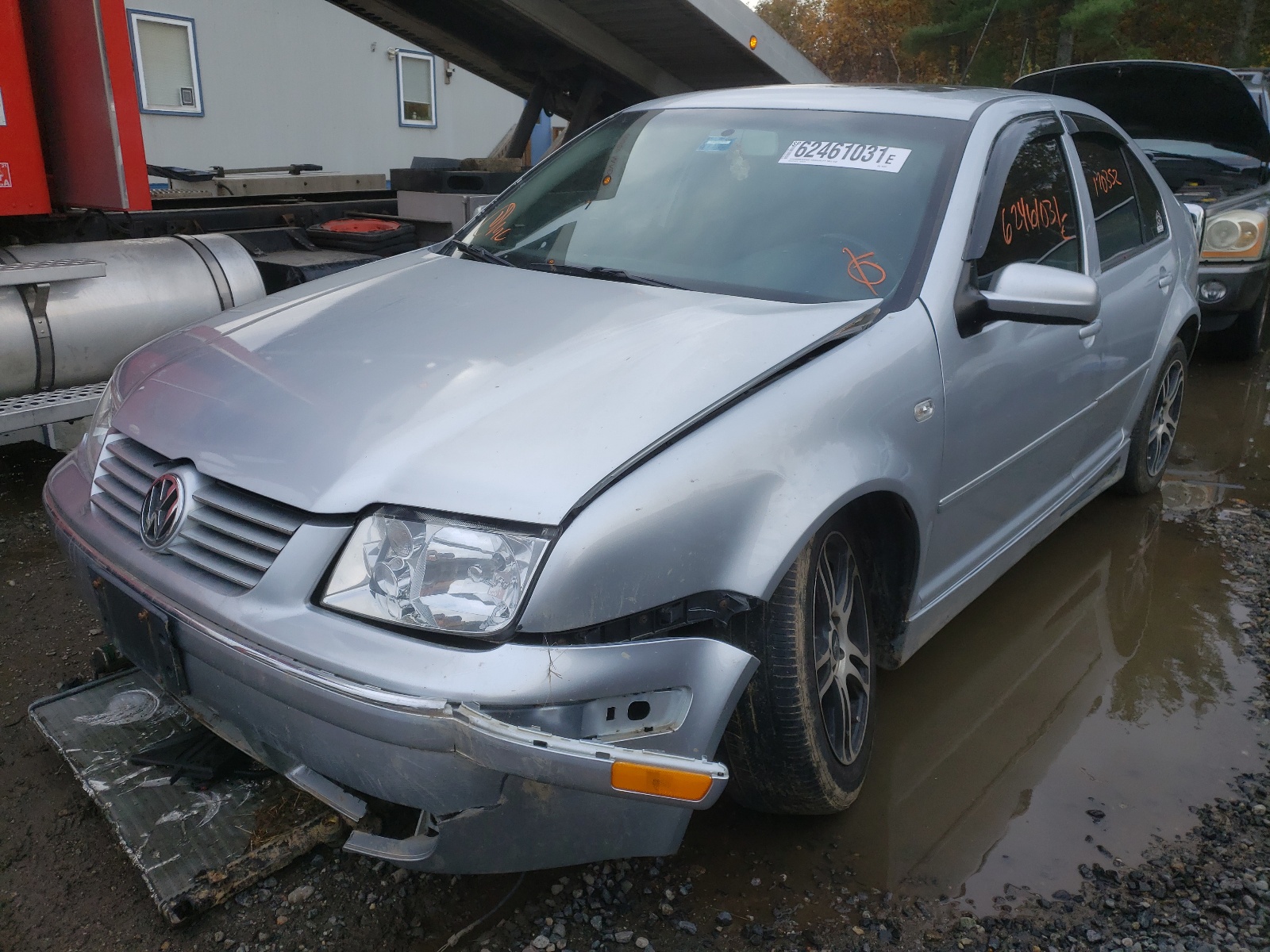 Photo 2 from auction – 2004 VOLKSWAGEN JETTA GLS with VIN 3VWSA69M14M026931