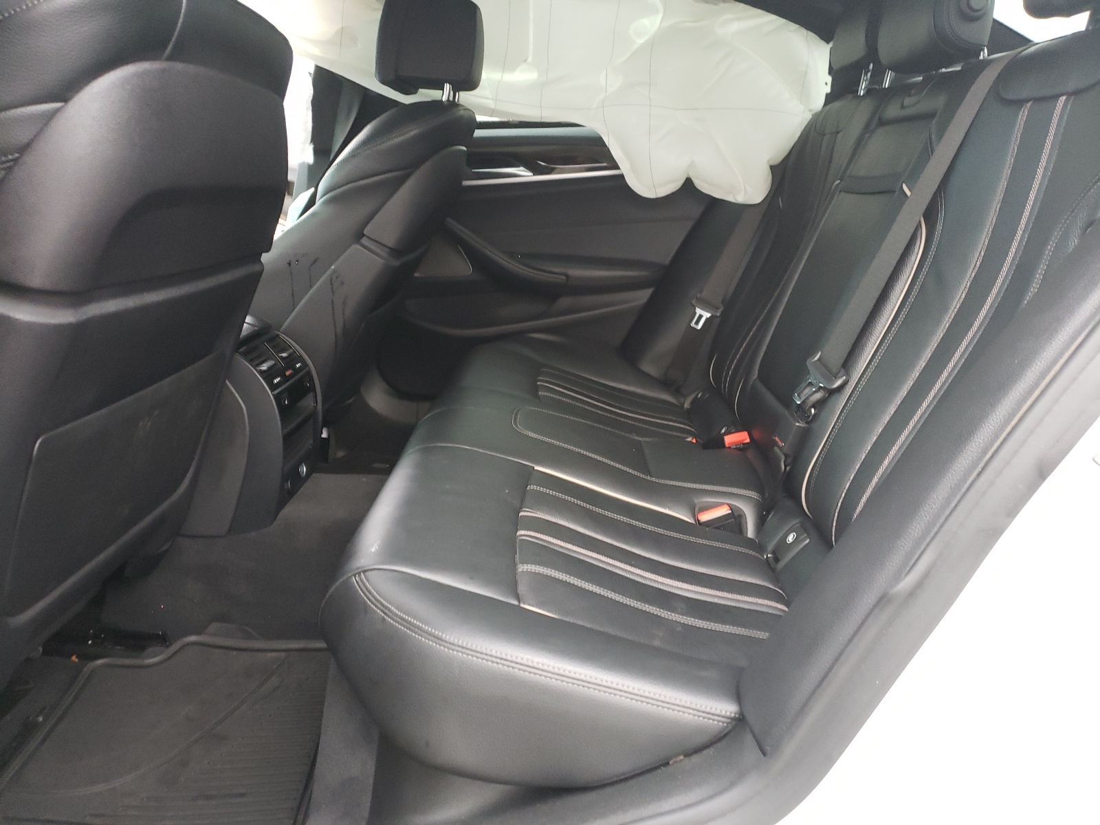 Photo 6 from auction – 2017 BMW 530 XI with VIN WBAJA7C39HWA70539