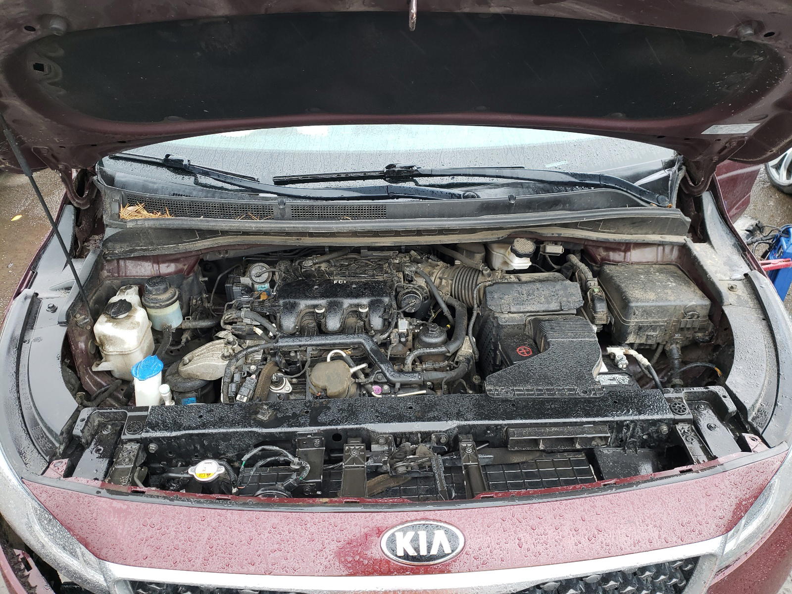 Photo 7 from auction – 2015 KIA SEDONA LX with VIN KNDMB5C19F6072818