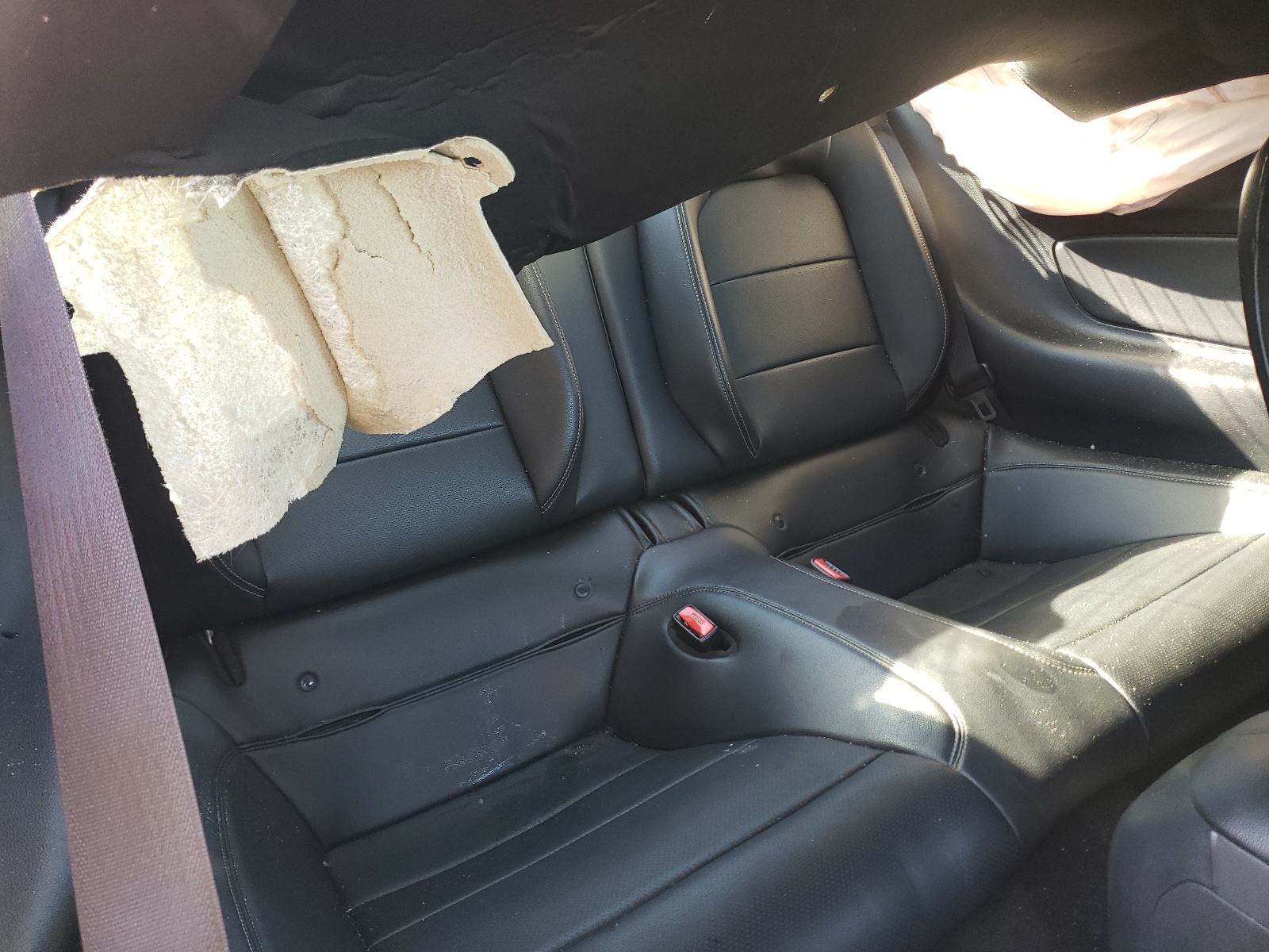 Photo 6 from auction – 2015 FORD MUSTANG with VIN 1FA6P8TH9F5306766