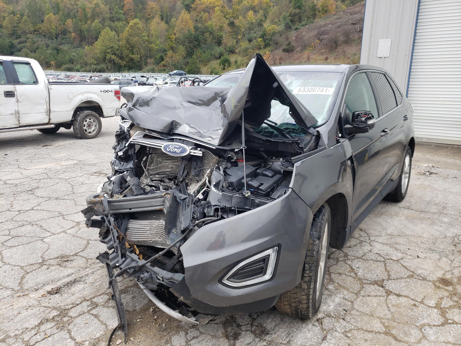 Photo 2 from auction – 2017 FORD EDGE SEL with VIN 2FMPK3J94HBB30876