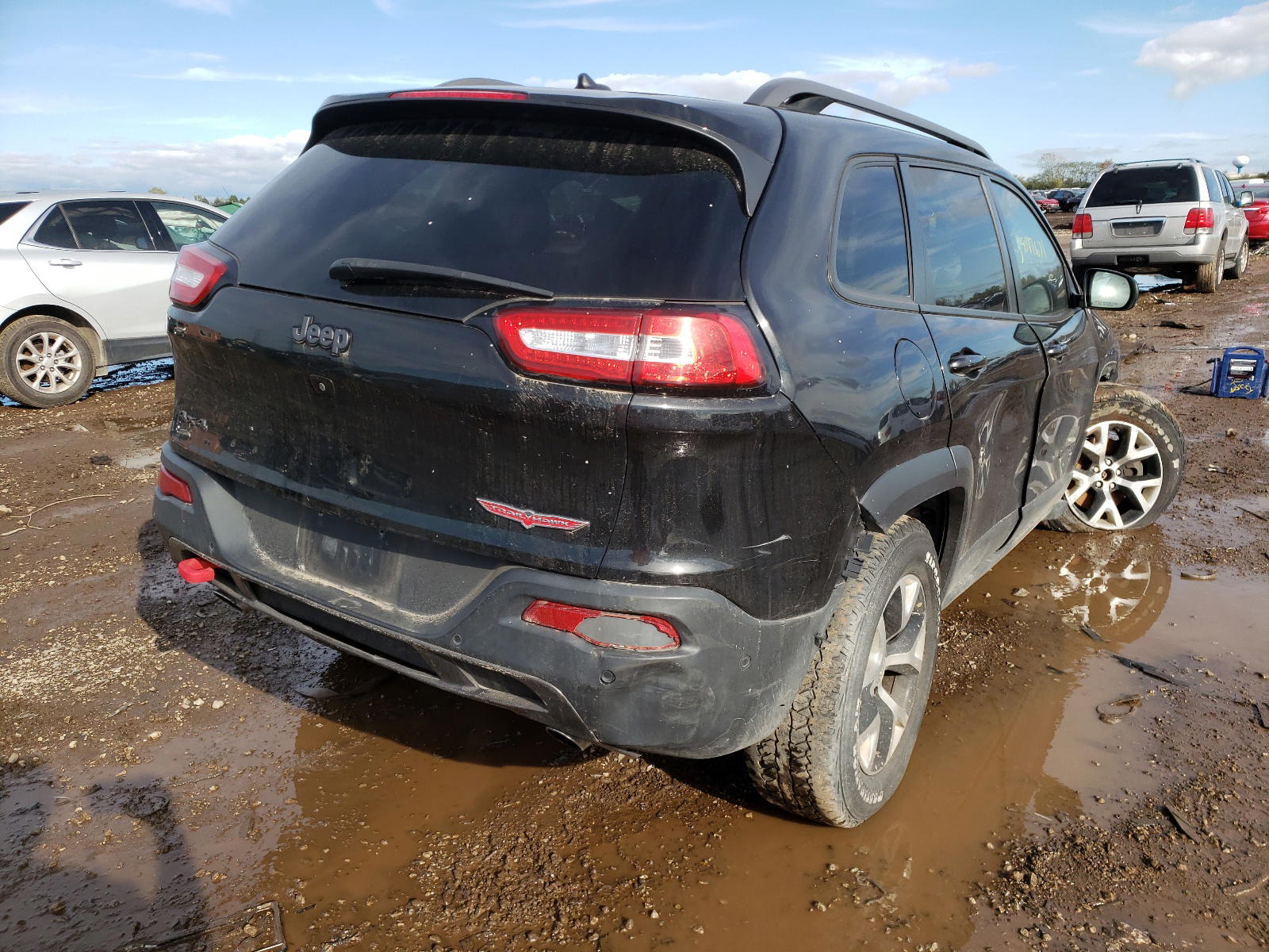 Photo 4 from auction – 2015 JEEP CHEROKEE T with VIN 1C4PJMBS0FW687990