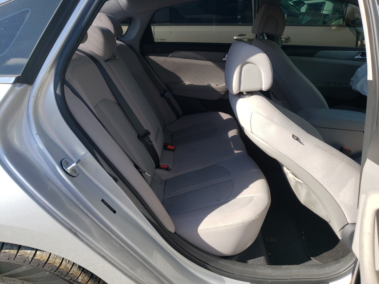Photo 6 from auction – 2016 HYUNDAI SONATA SE with VIN 5NPE24AF1GH397001