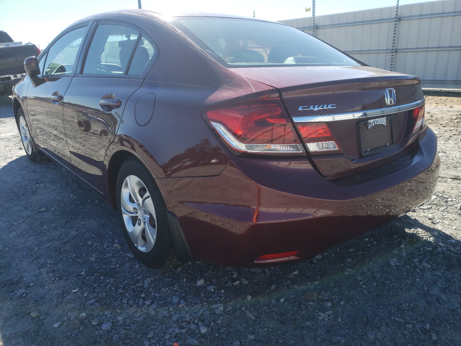 Photo 3 from auction – 2015 HONDA CIVIC LX with VIN 2HGFB2F57FH557125