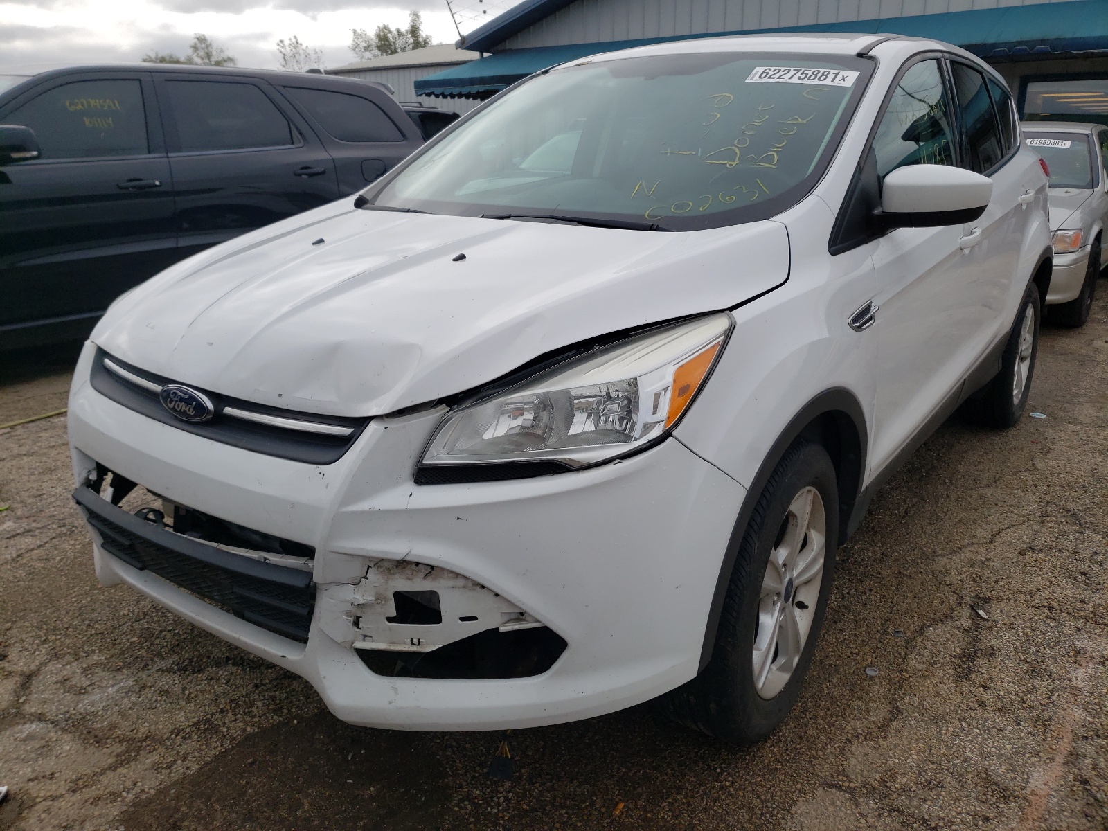 Photo 2 from auction – 2014 FORD ESCAPE SE with VIN 1FMCU9GX7EUC02631