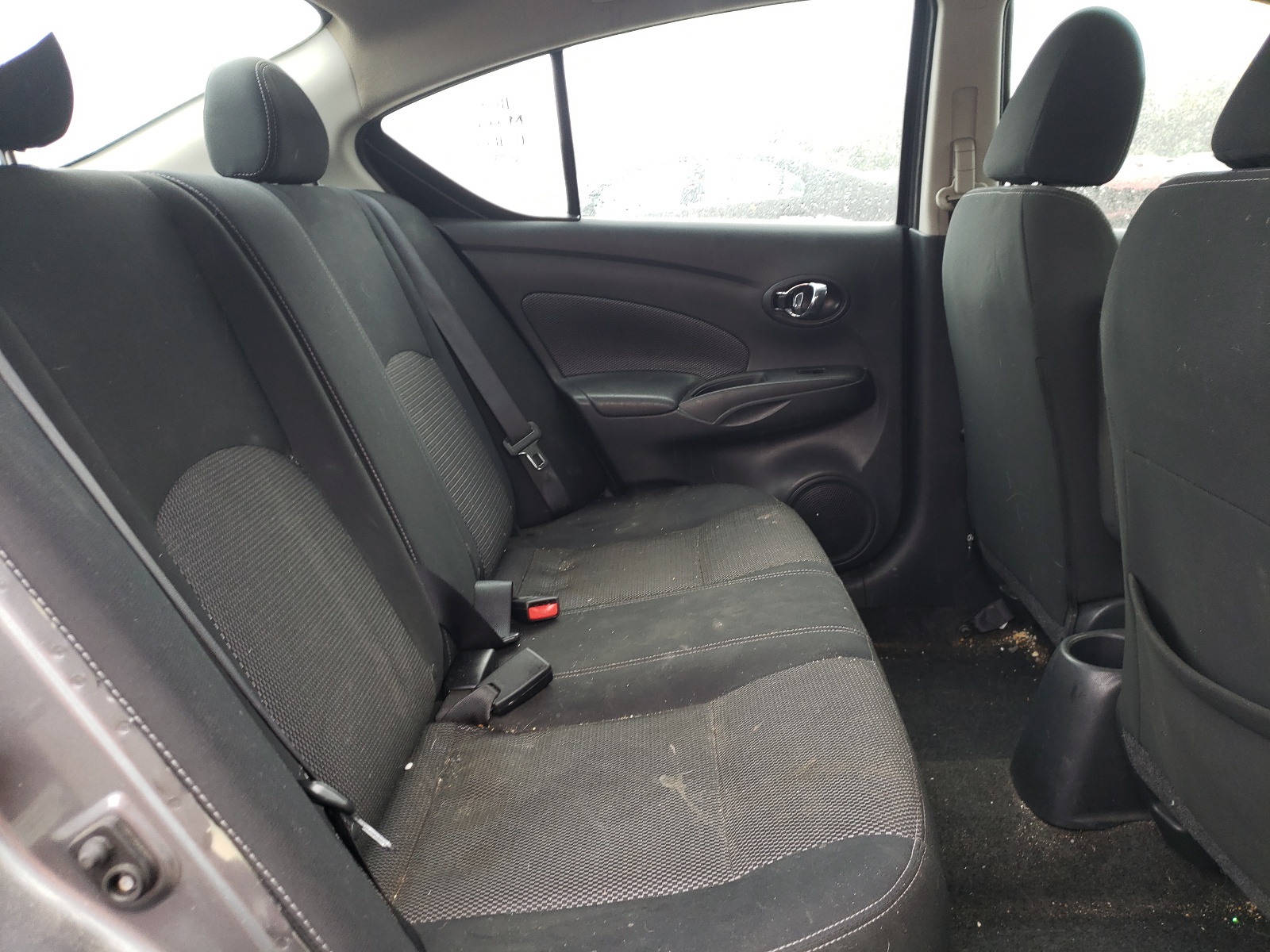 Photo 6 from auction – 2017 NISSAN VERSA with VIN 3N1CN7APXHL813009