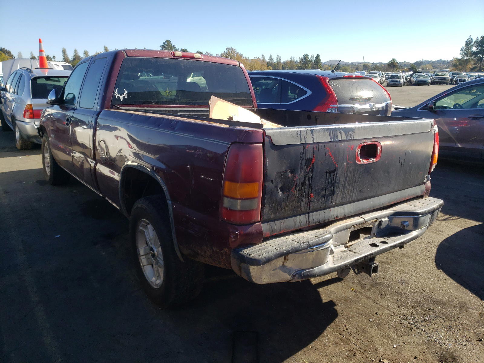 Photo 3 from auction – 2000 CHEVROLET silverado with VIN 2GCEC19T7Y1325826