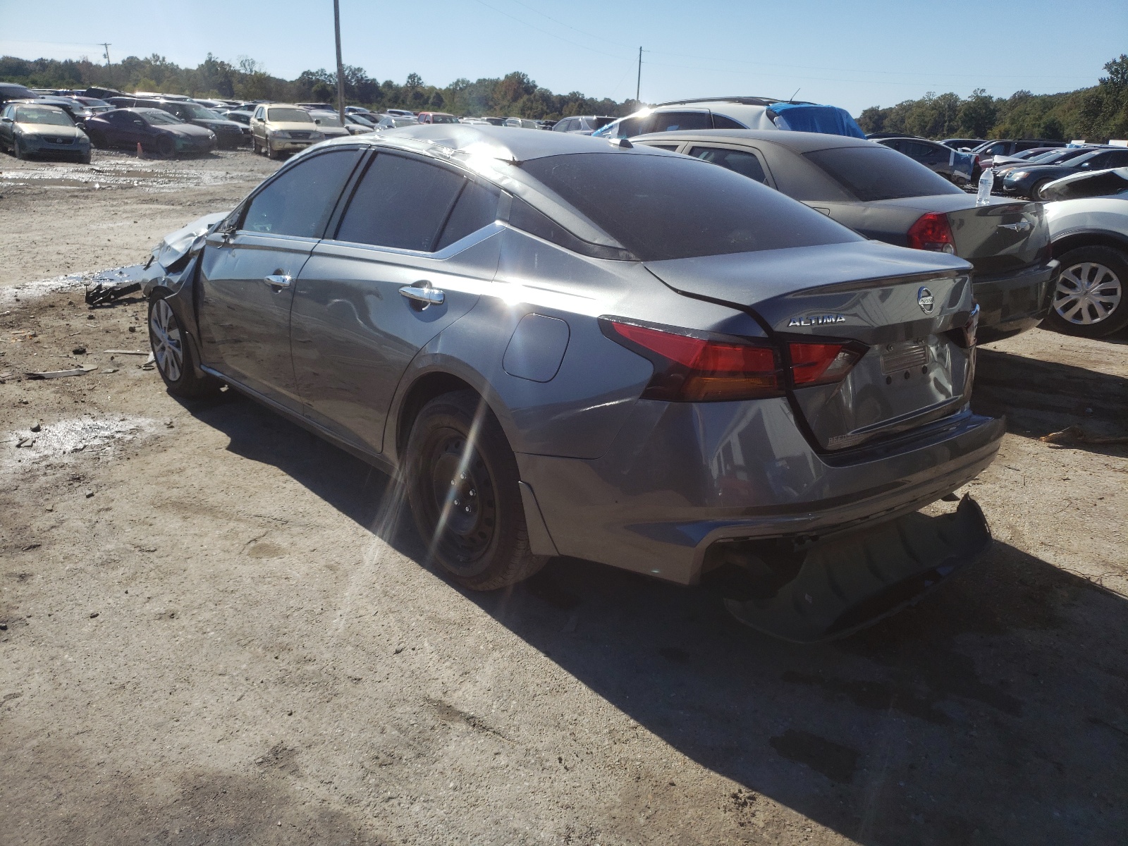 Photo 3 from auction – 2019 NISSAN ALTIMA S with VIN 1N4BL4BV4KC139801