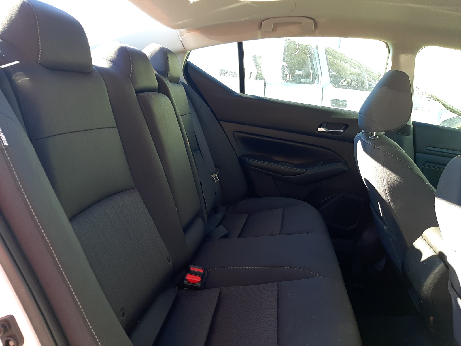 Photo 6 from auction – 2019 NISSAN ALTIMA S with VIN 1N4BL4BV3KN303642