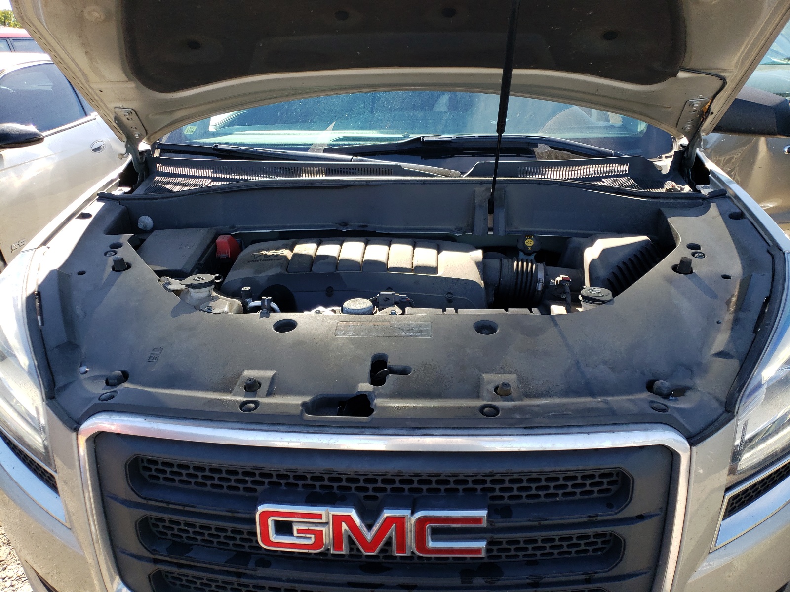 Photo 7 from auction – 2013 GMC ACADIA SLE with VIN 1GKKRPKD2DJ184529