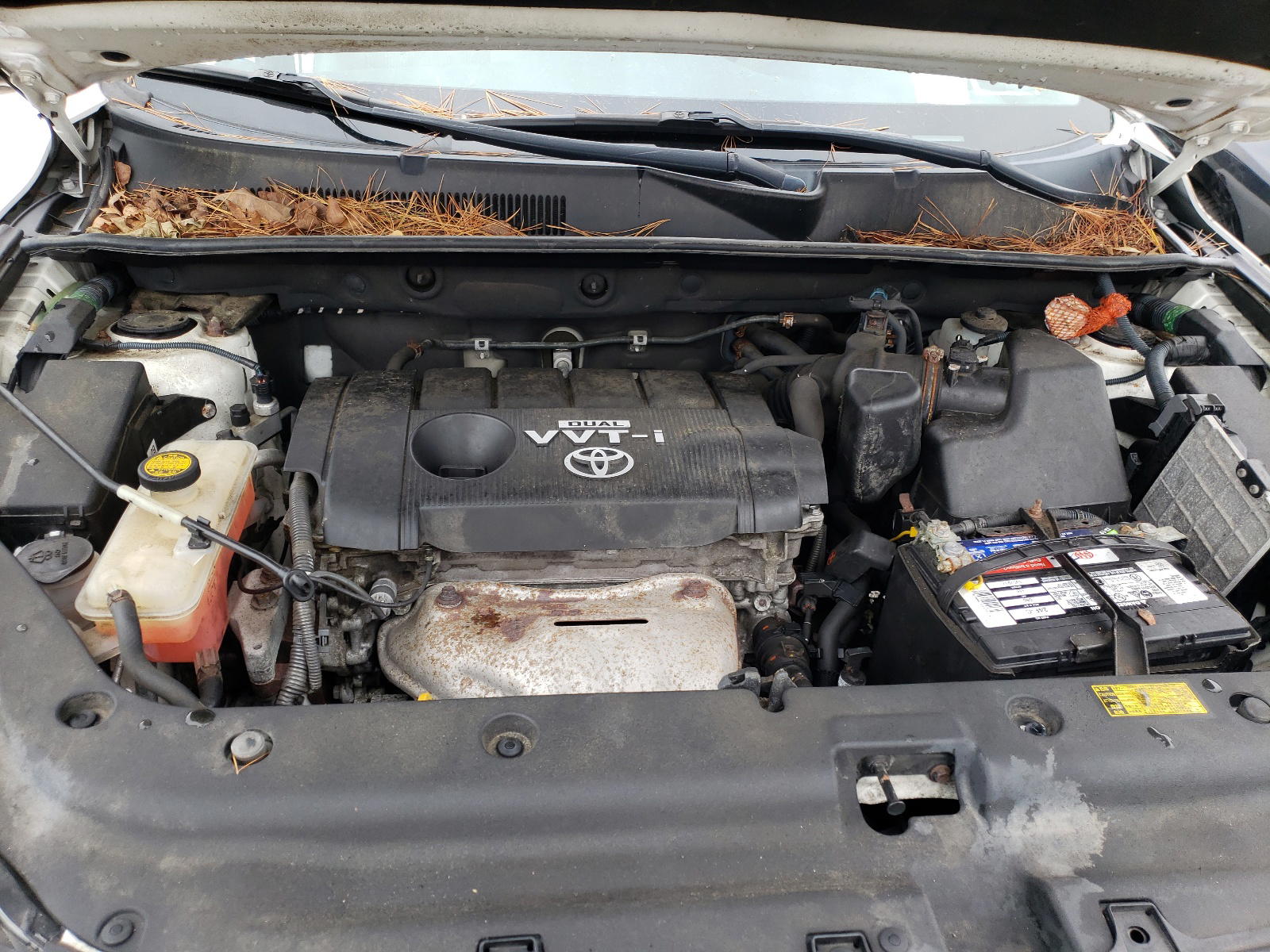 Photo 7 from auction – 2011 TOYOTA RAV4 with VIN 2T3JF4DV1BW096414