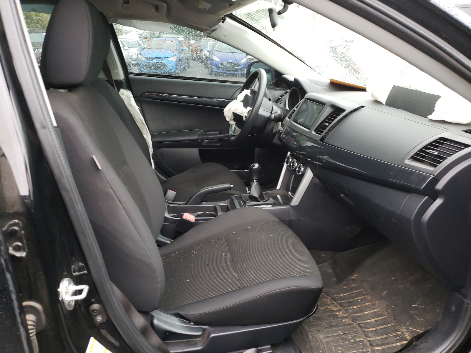 Photo 5 from auction – 2017 MITSUBISHI LANCER ES with VIN JA32U2FU7HU005010