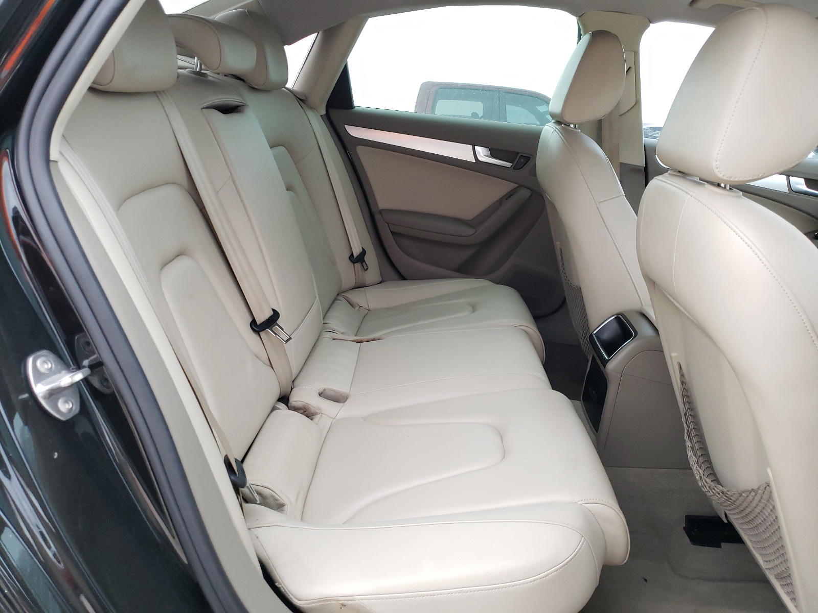 Photo 6 from auction – 2011 AUDI A4 PREMIUM with VIN WAUAFAFL5BN047215