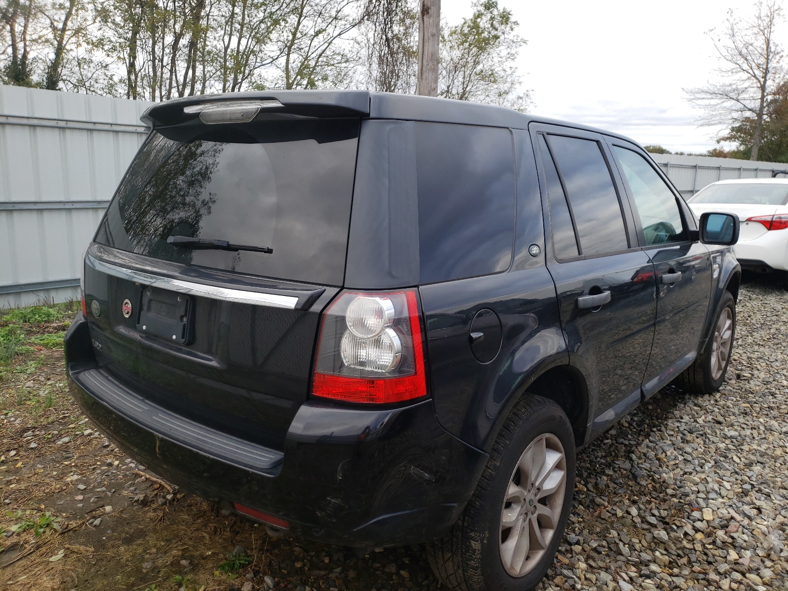 Photo 4 from auction – 2012 LAND ROVER LR2 HSE with VIN SALFR2BN2CH309682