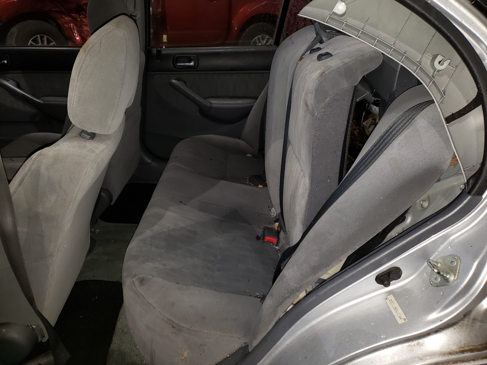 Photo 6 from auction – 2003 HONDA CIVIC LX with VIN 2HGES16543H607464