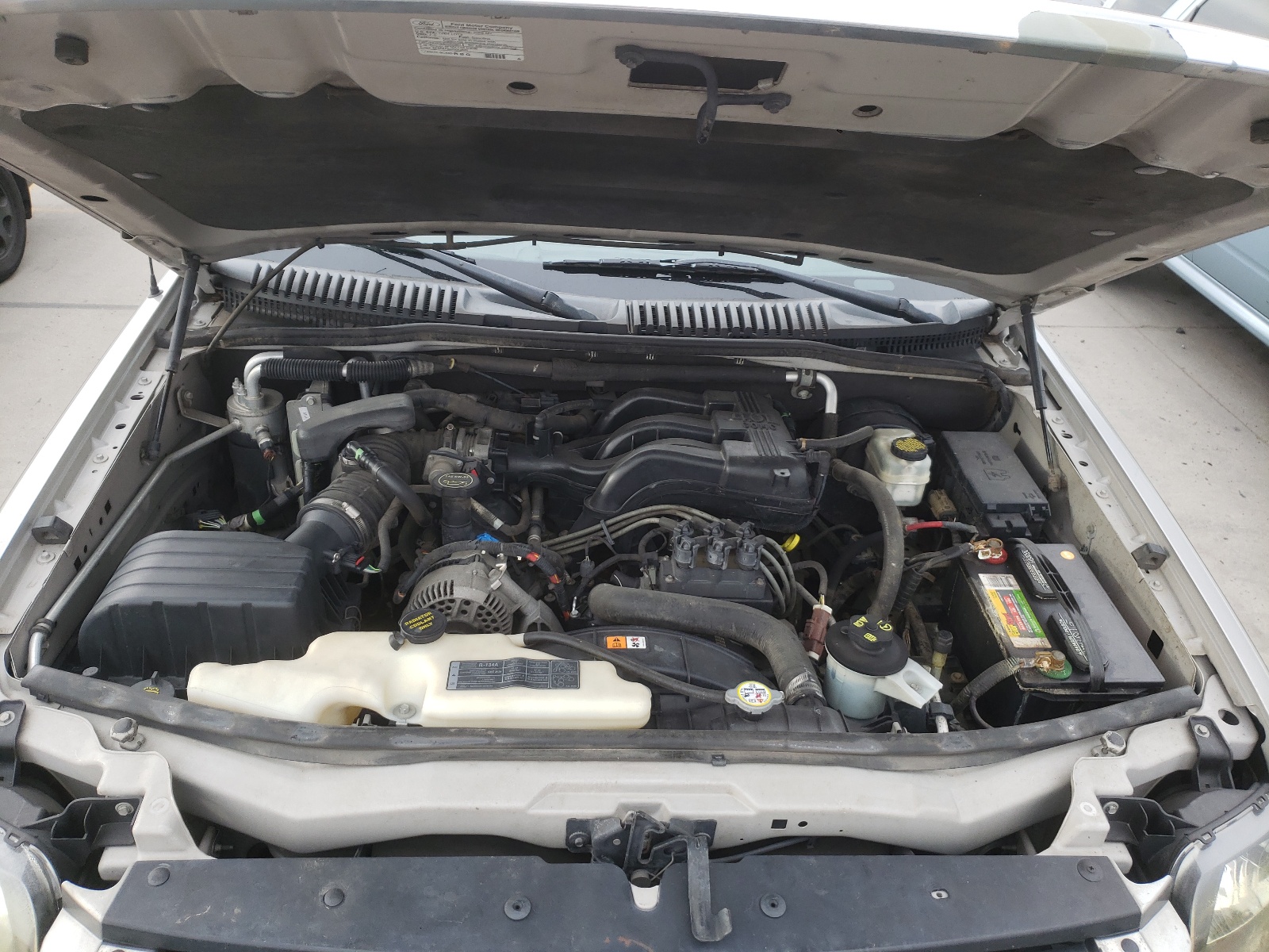 Фото 7 с аукциона – 2008 FORD EXPLORER X с VIN 1FMEU73E48UA45551