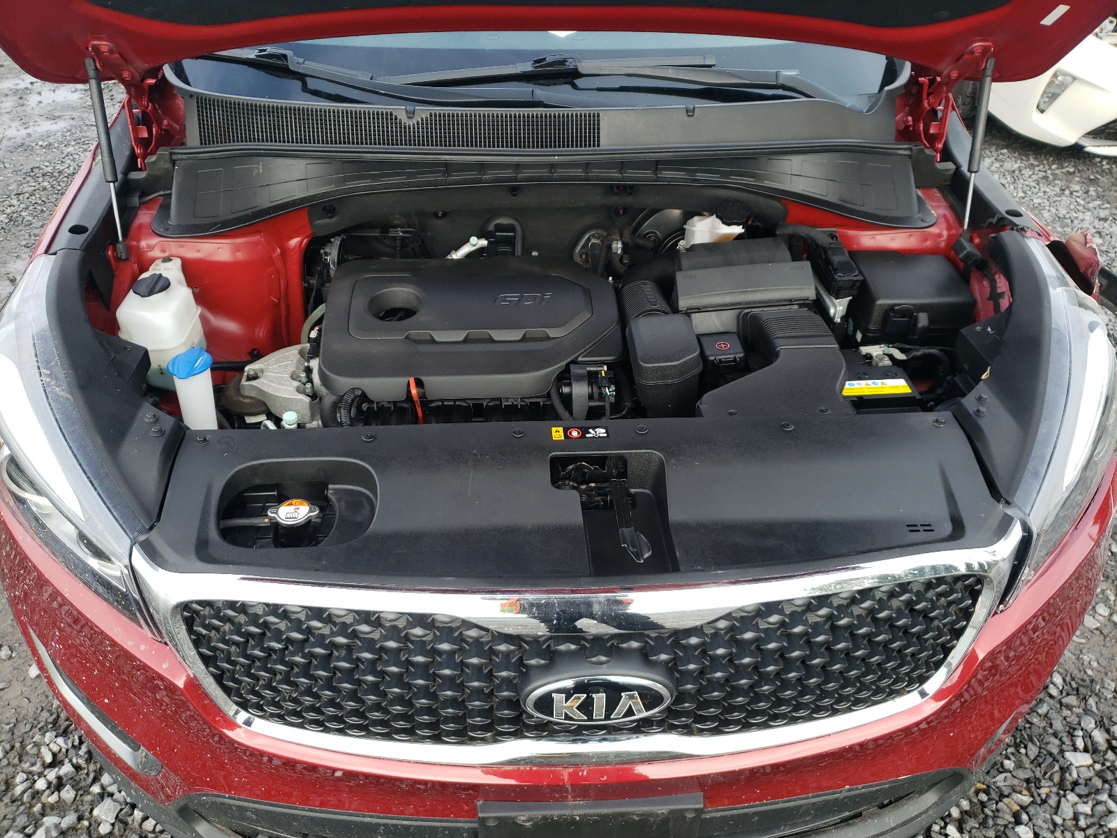 Photo 7 from auction – 2016 KIA SORENTO LX with VIN 5XYPG4A37GG102832