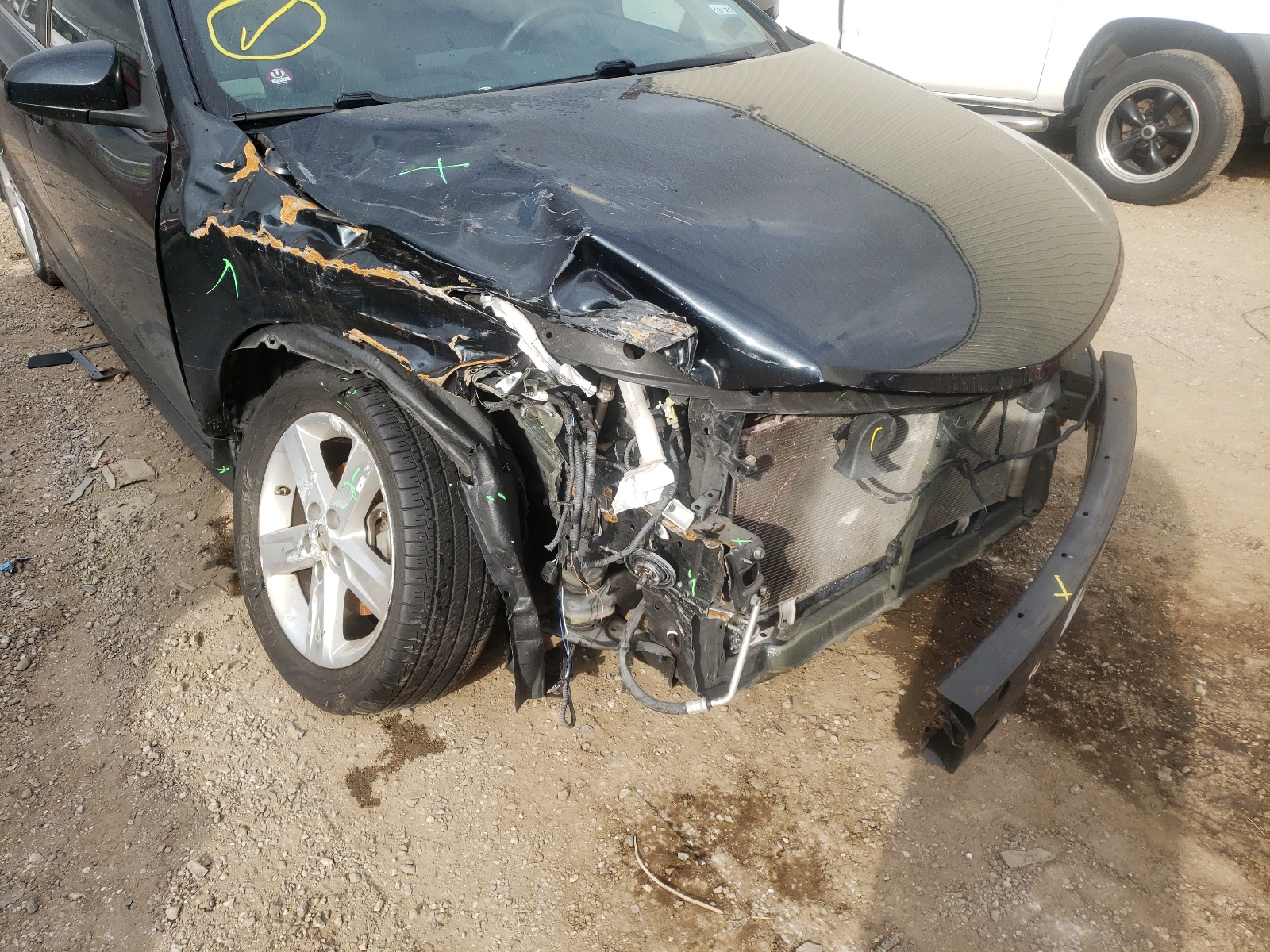 Photo 9 from auction – 2014 TOYOTA CAMRY L with VIN 4T1BF1FK8EU319616