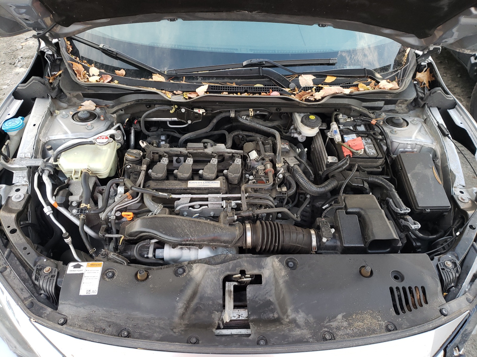 Photo 7 from auction – 2016 HONDA CIVIC EXL with VIN 19XFC1F75GE216312