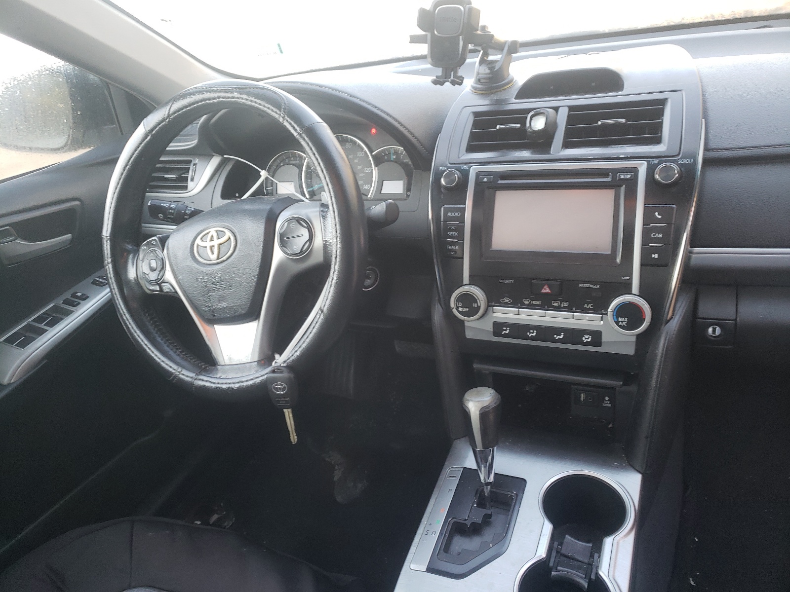 Zdjęcie 9 z aukcji – 2012 TOYOTA CAMRY BASE z VIN 4T1BF1FK4CU057557