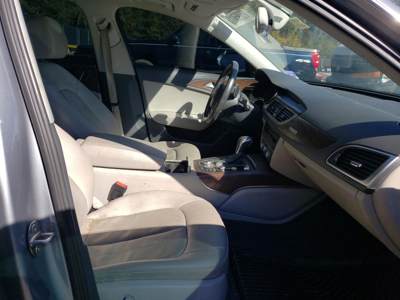 Photo 5 from auction – 2016 AUDI A6 PREMIUM with VIN WAUGFAFC8GN117565