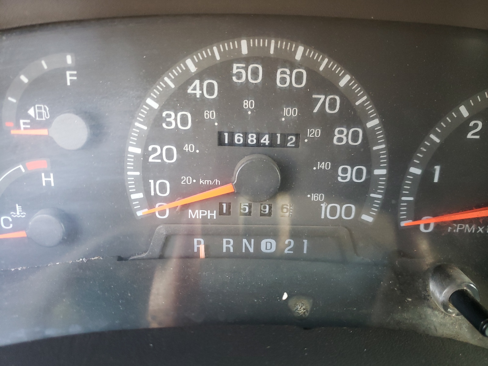 Photo 8 from auction – 1998 FORD F150 with VIN 1FTRX18LXWNB56744
