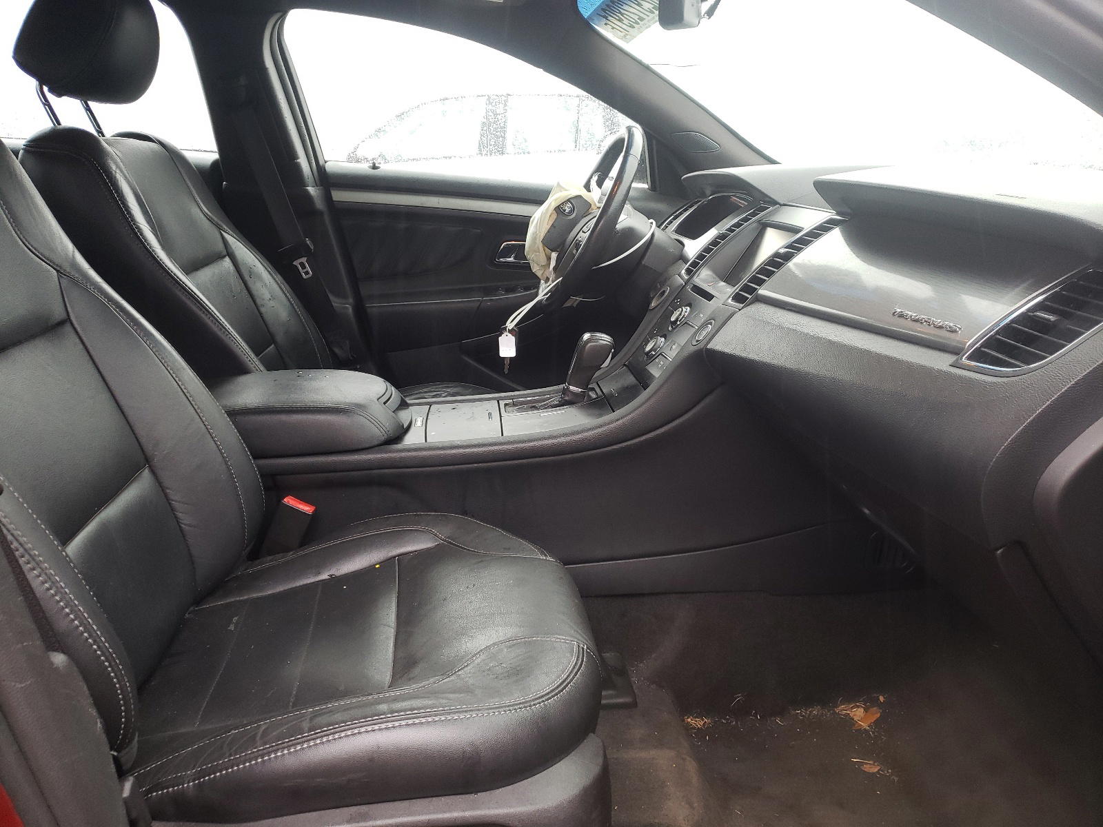 Photo 5 from auction – 2014 FORD TAURUS SEL with VIN 1FAHP2E99EG152316
